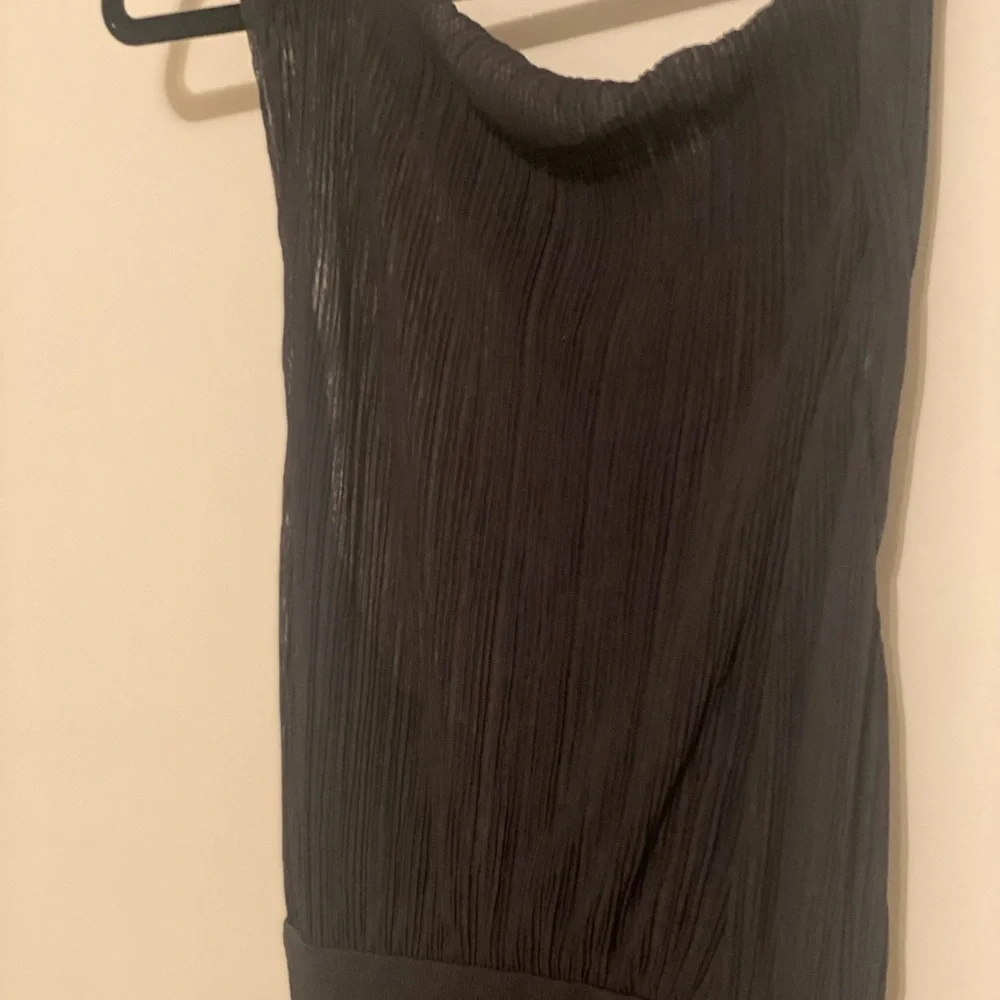 BEC + BRIDGE
RMEN BOAT NECK MAXI -
BACK - Picture 11 of 11